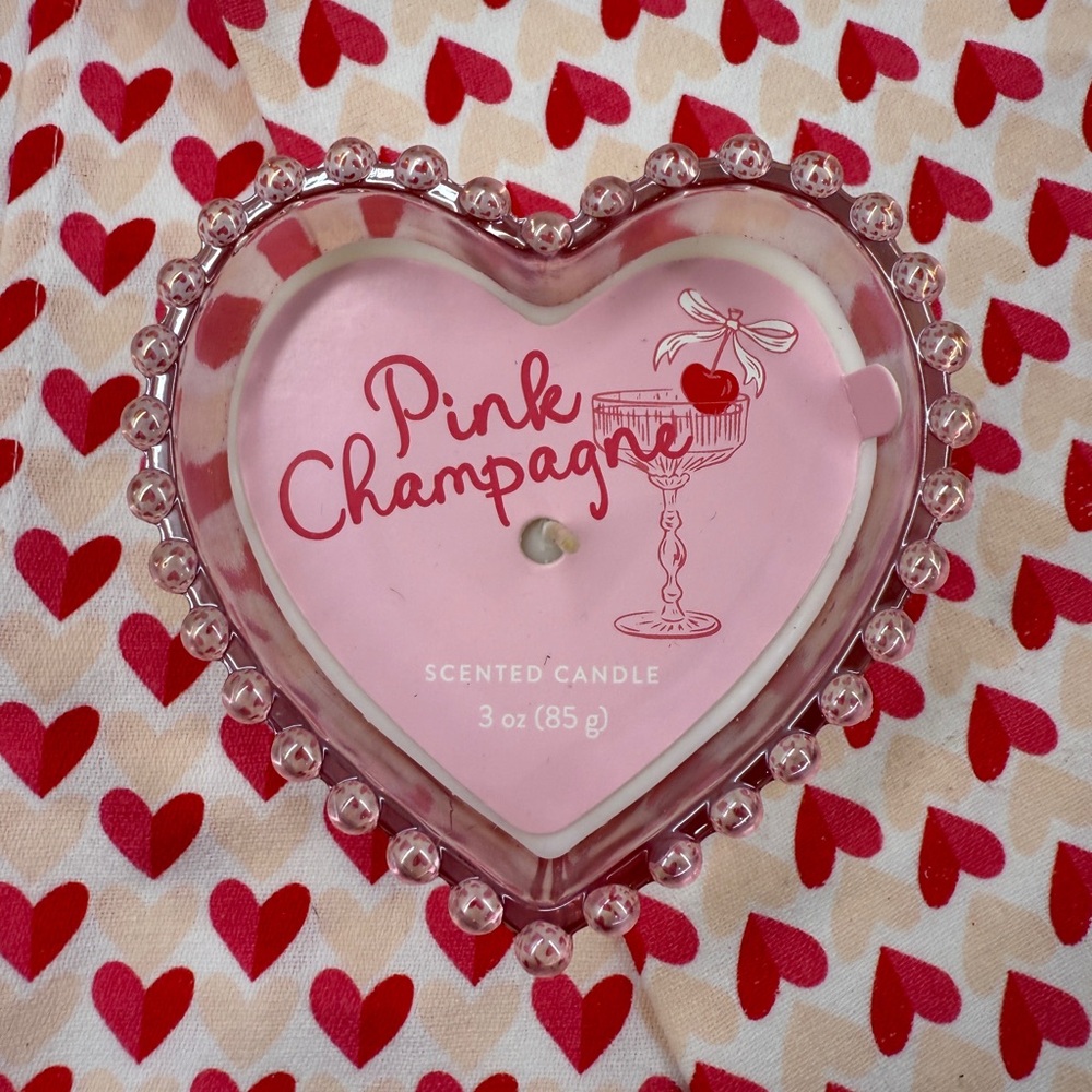❤️ Valentines Day ❤️Pink Champagne Heart Candle ❤️NWT 3Oz Bullseye's Playground
